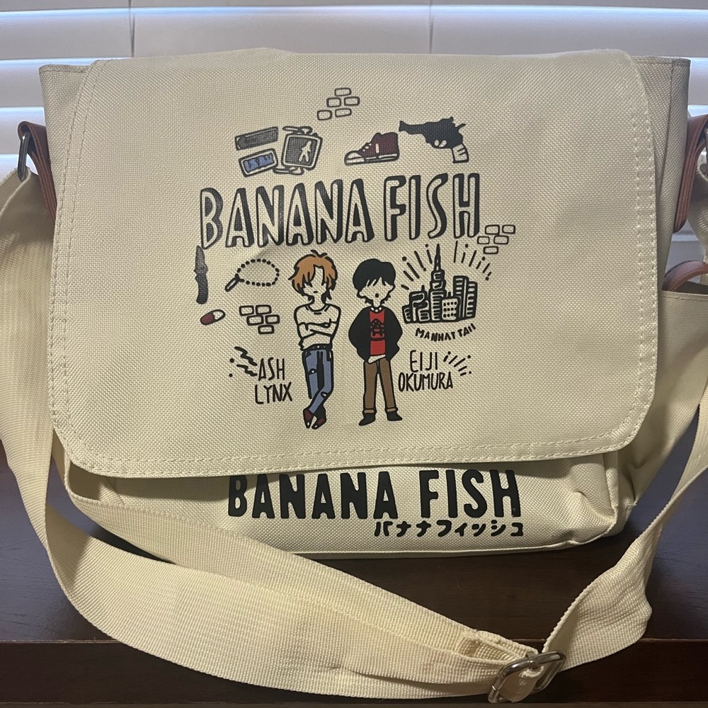 Banana fish canvas bag